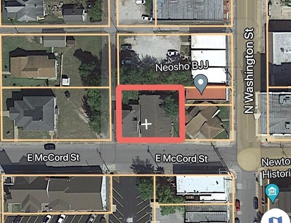 2nd image of 108 E McCord St