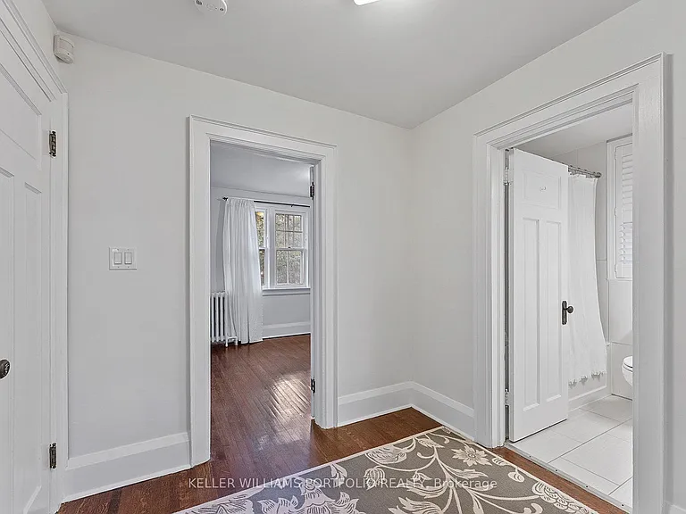 145 Glengrove Ave W — Photo 25