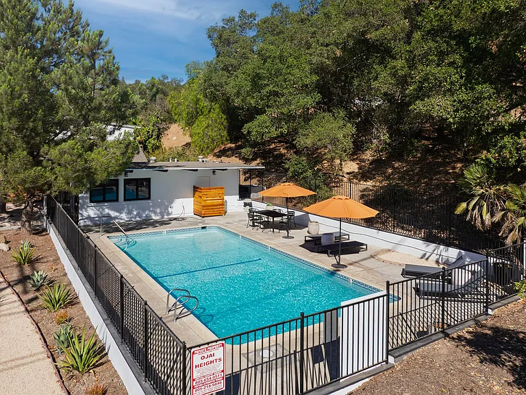 Ojai Heights — Photo 21