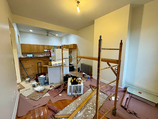 Rented by Amorelli Realty | media 14