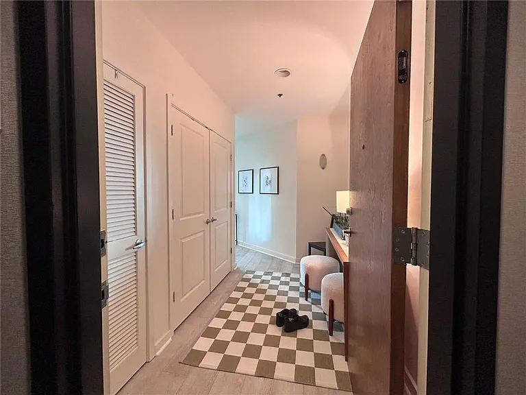 923 Peachtree St NE #928 — Photo 13