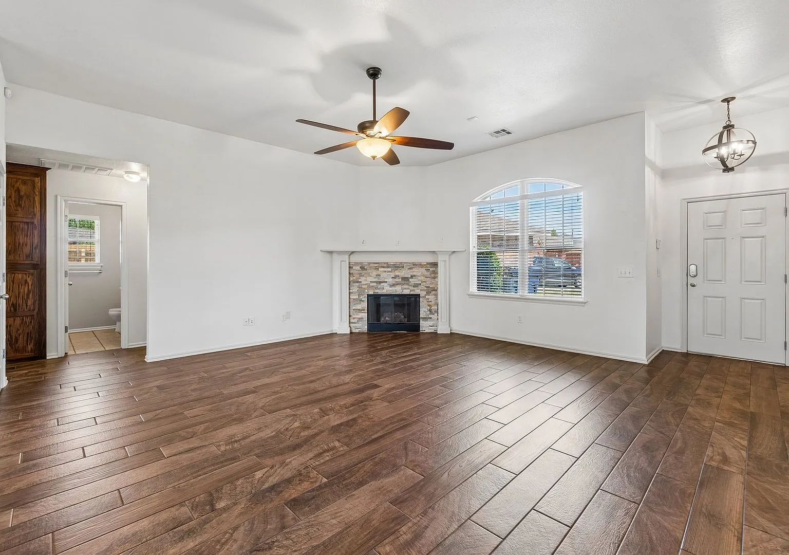 15921 Katie Ridge Dr — Photo 3