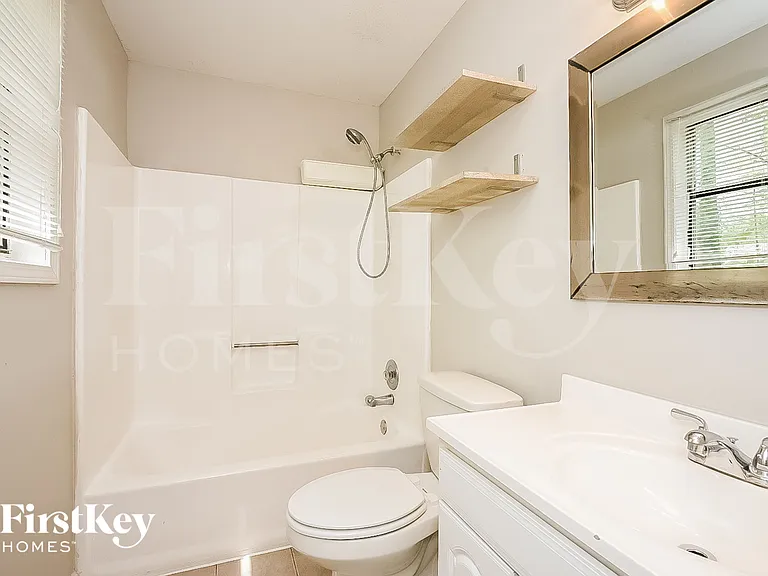 44 Hartley Woods Dr NE — Photo 11