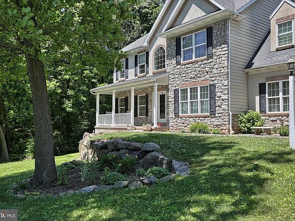 2nd image of 304 Iron Valley Dr #L-0051