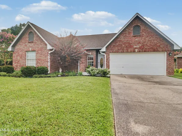 15385 Lakeview Ct, Gulfport, MS 39503