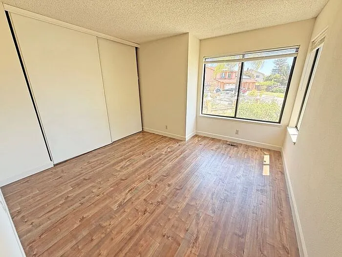 3305 Archbury Ct — Photo 8
