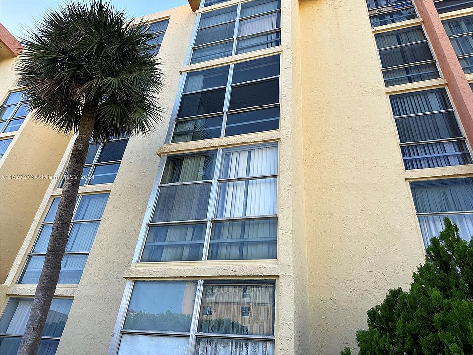 1st image of 200 172nd St APT 320