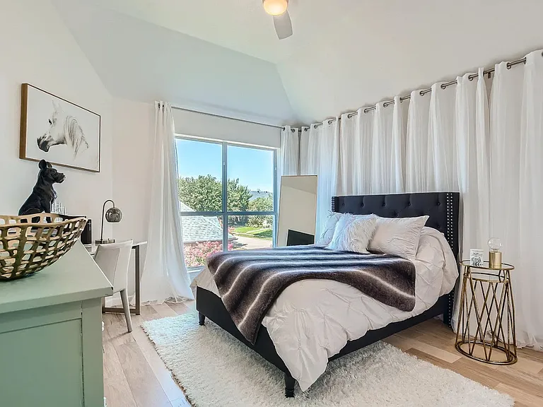 1323 Bradford Dr — Photo 10