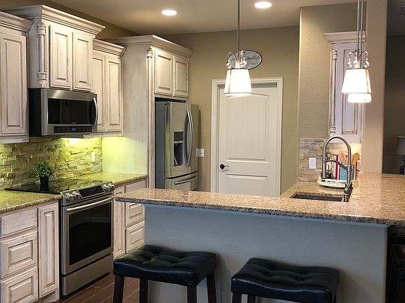 5th image of 6898 Live Oak Dr