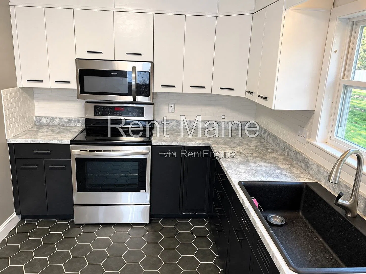 3 bed, 1.0 bath, 1200 sqft, $2,000 — Photo 4