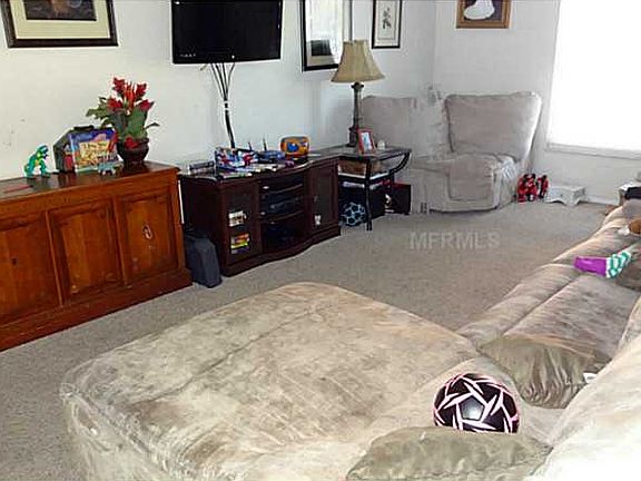 4th image of 1275 85th Ave N