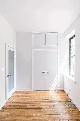 Rented by REAL New York | media 11