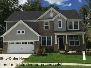 36141 W Shore Pkwy, North Ridgeville, OH 44039