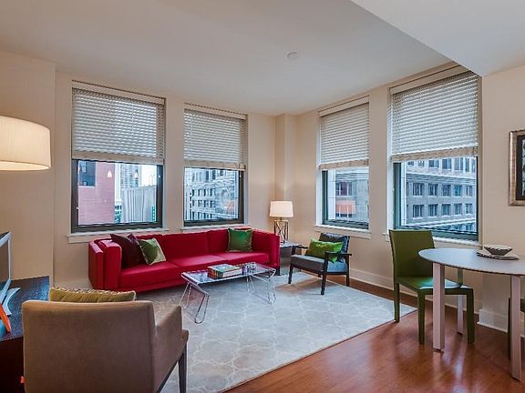 3rd image of 314 N Broadway Ave #704