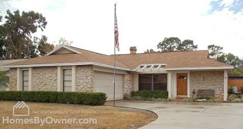 2nd image of 3230 Black Pine Ave