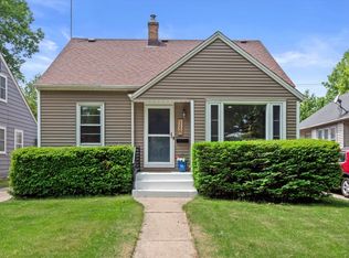 165 N 72nd St, Milwaukee, WI 53213
