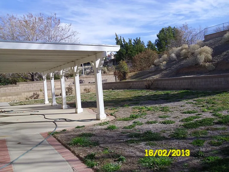 4660 Grandview Dr — Photo 6