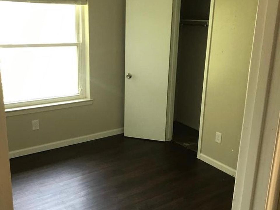 2nd image of 120 Avenue H APT 203