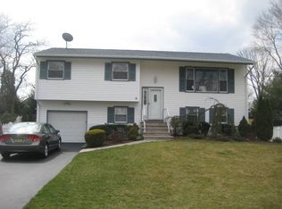 400 Halsey Rd, North Brunswick, NJ 08902