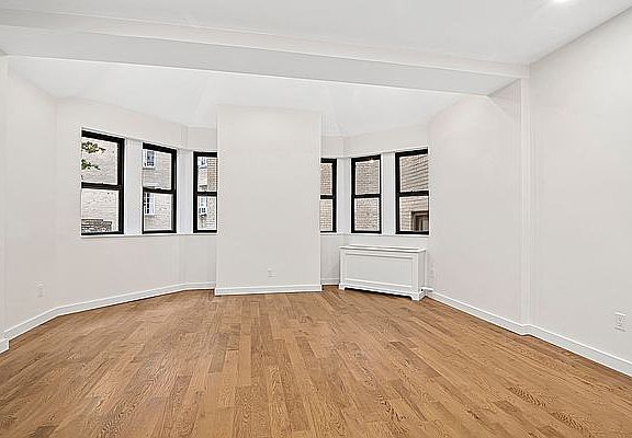 3rd image of 6 Pierrepont St #4B