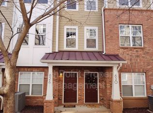 626 Raya Ct, Charlotte, NC 28204