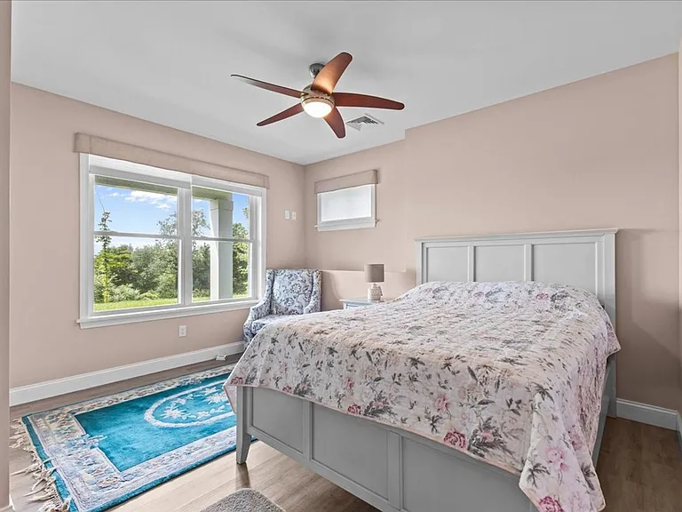 202 Abani Dr — Photo 24