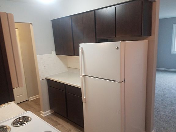 4th image of 7300 North Ave #0B-1Ba