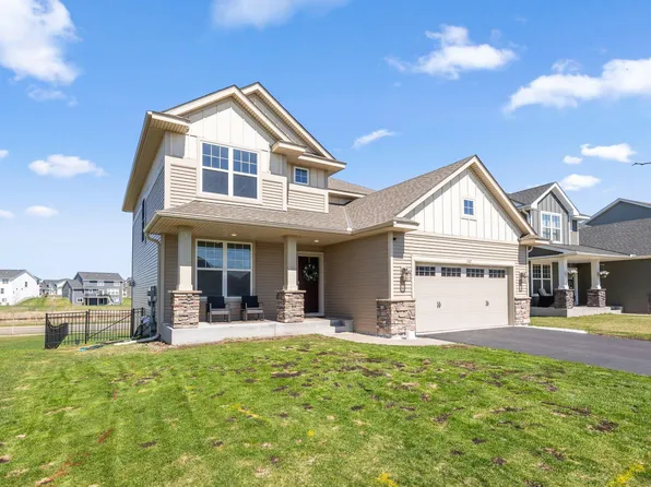 2107 Balsam Way, Lino Lakes, MN 55038