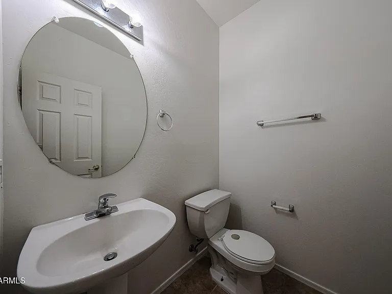 453 N 105th Pl — Photo 9