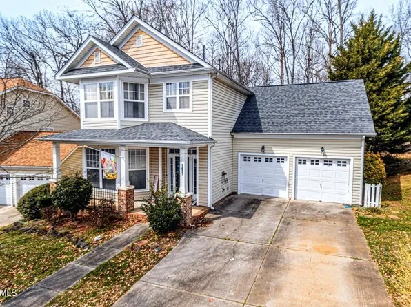 9439 Brighthaven Ln, Charlotte, NC 28214