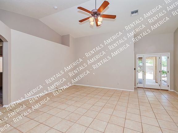 3rd image of 7620 S Trumpet Vine Ave