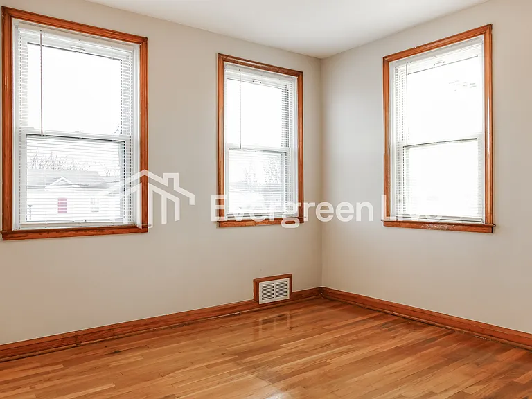 54 Stemmers Run Rd — Photo 9