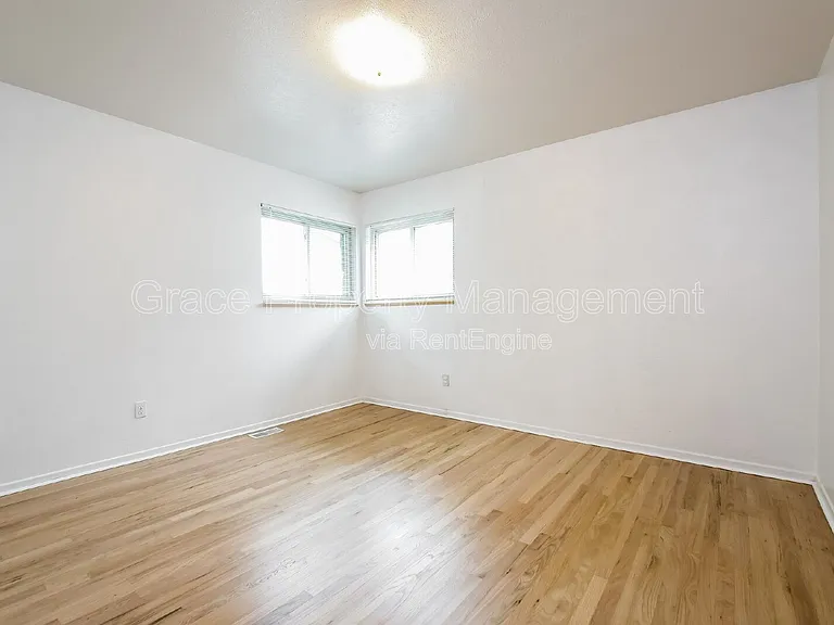 650 E Easter Ave — Photo 11