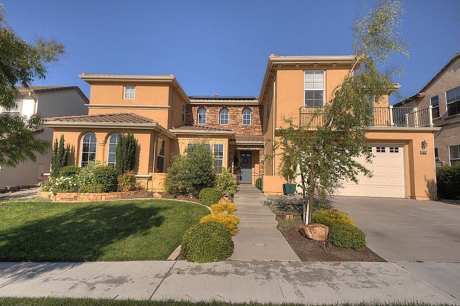 1st image of 1552 Silver Pond Ln