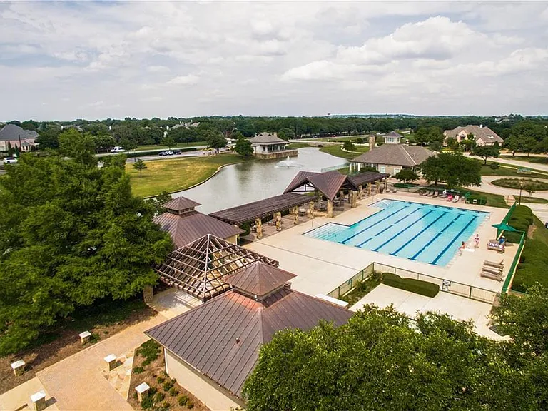 360 Highland Oaks Cir — Photo 46