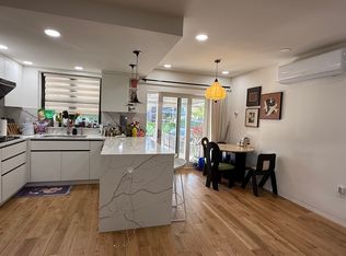 221 Bay 40th St, Brooklyn, NY 11214