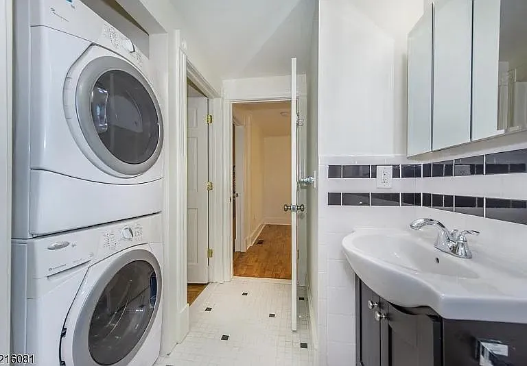 55 Mountain Ave #1 — Photo 5