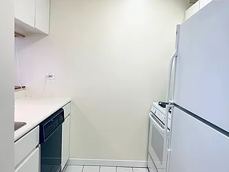 Rented by Luxian International Realty LLC