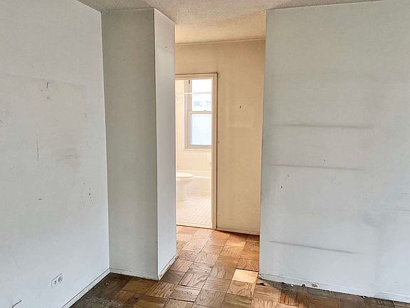 5th image of 2021 Broadway #12E
