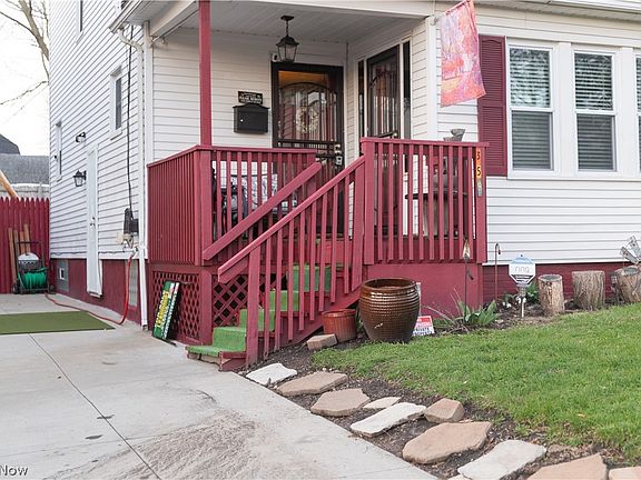 4th image of 359 Reed Ave