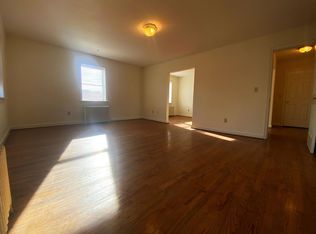 137 N Wayne Ave APT 4, Waynesboro, VA 22980