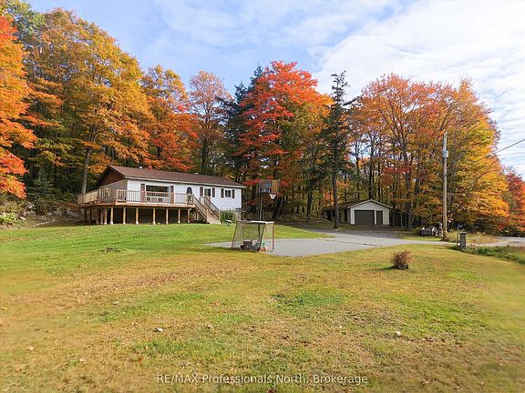 3rd image of 4226 Aspdin Rd