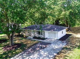 5527 Meadowbrook Dr, Fort Wayne, IN