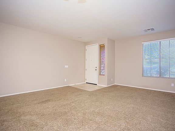 4th image of 1129 W Desert Glen Dr