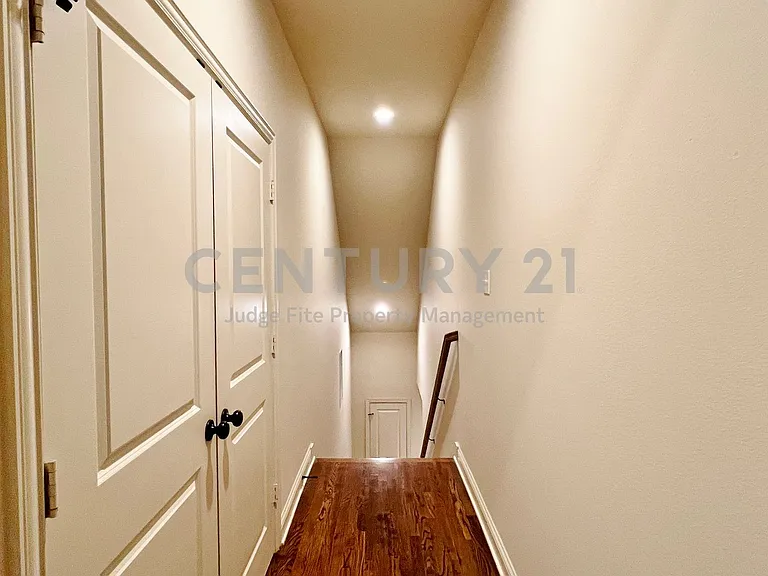 1312 W Jefferson St #5 — Photo 8