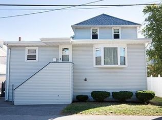 71 Randlett St, Quincy, MA 02170