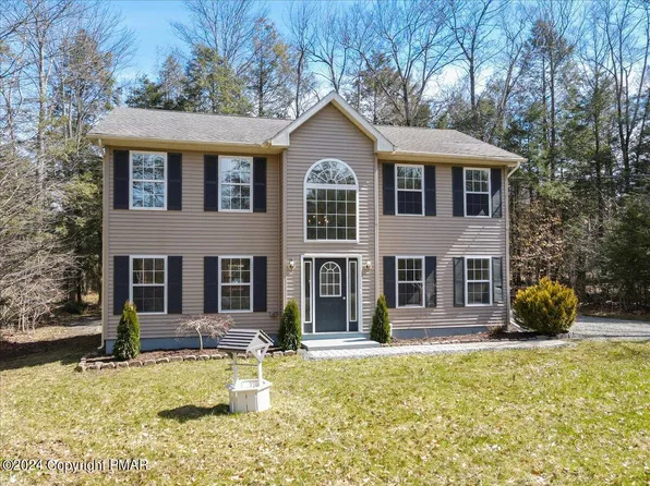 108 Cranberry Dr, Blakeslee, PA 18610