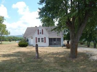 7948 Berry Rd, Bonne Terre, MO 63628