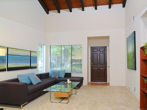 3rd image of 2310 American River Dr