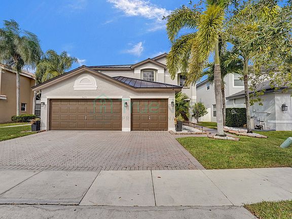 3rd image of 18231 SW 27th St